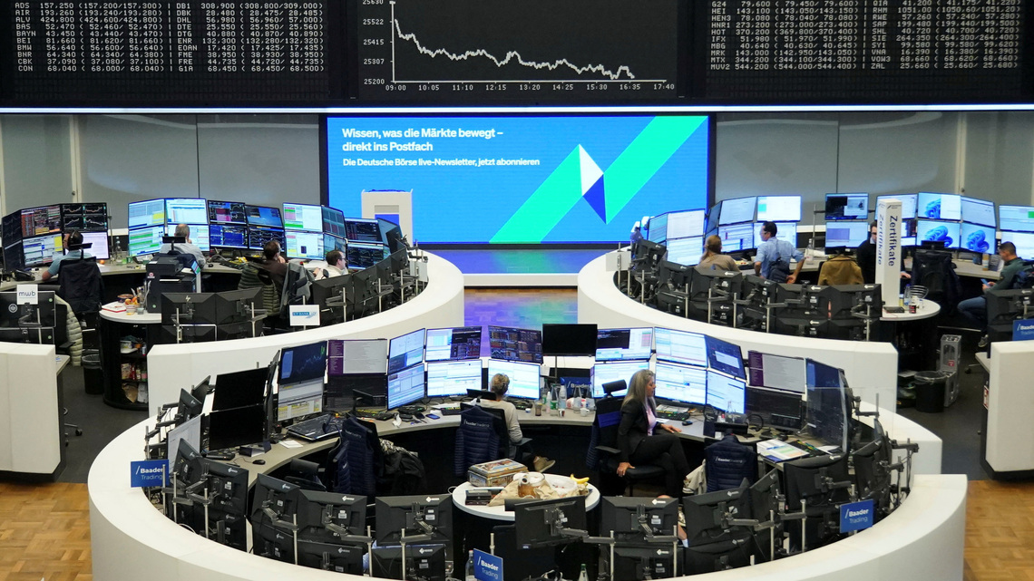 Morning Bid: Korean canary in the AI coalmine 