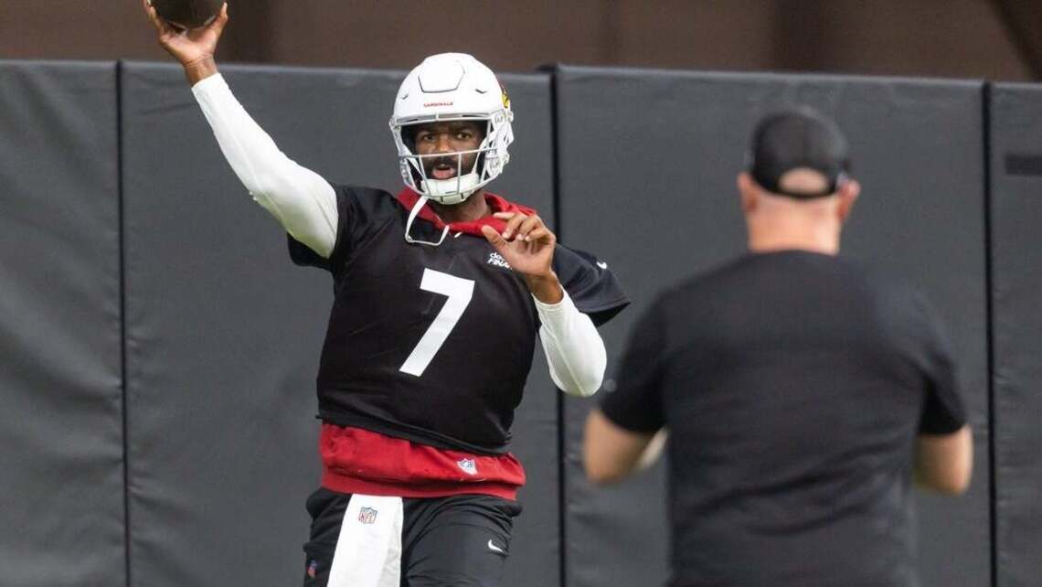 Cardinals agree to sweetened $15.5M deal with QB Jacoby Brissett