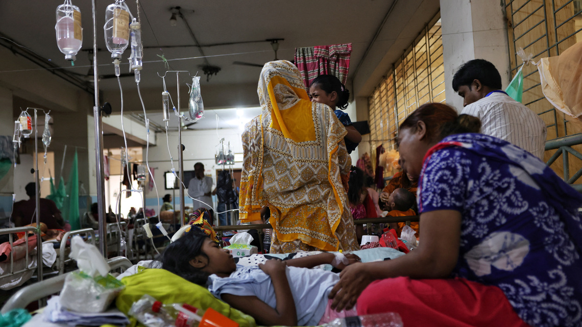 Bangladesh death toll from dengue rises, unlikely to ease before December 