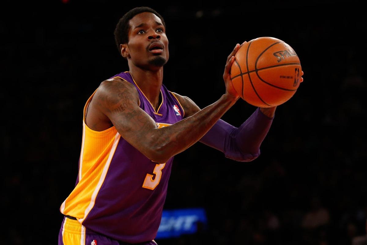 Jan 26, 2014; New York, NY, USA; Los Angeles Lakers point guard Manny Harris (3) shoots the ball during the second quarter against the New York Knicks at Madison Square Garden. Mandatory Credit: Anthony Gruppuso-USA TODAY Sports