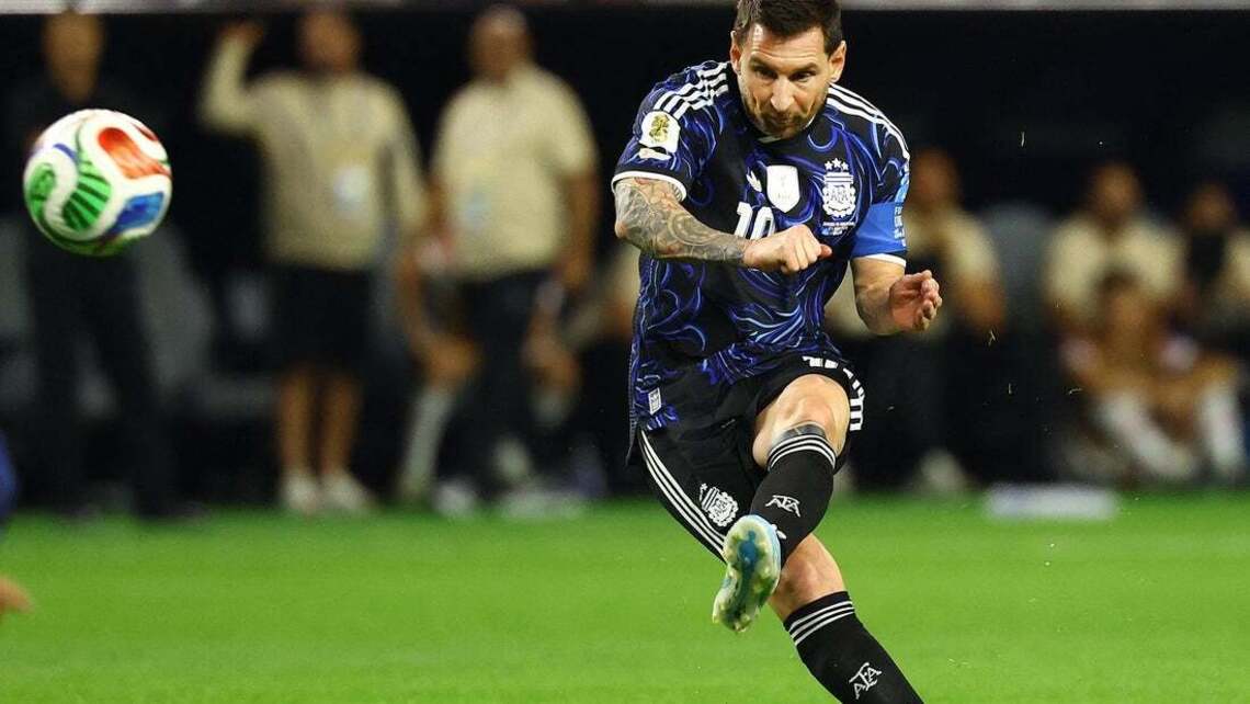 Lionel Messi makes more World Cup history as Argentina beat Jordan 