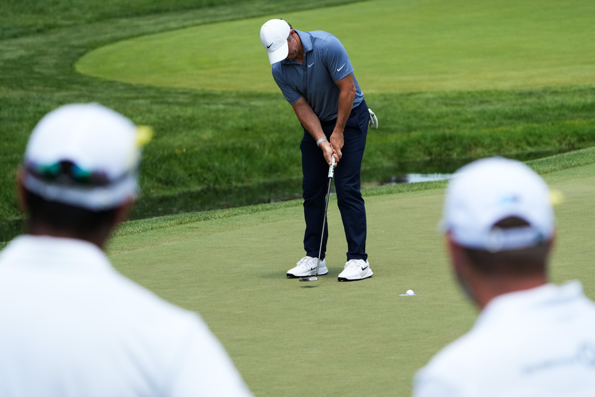 Jun 7, 2026; Dublin, Ohio, USA;  Rory McIlroy putts on the 18th green during the final round of the Memorial Tournament presented by Workday golf tournament. Mandatory Credit: Aaron Doster-Imagn Images