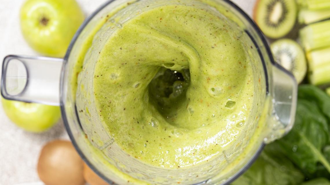 Prep Summer Smoothies With This Hamilton Beach Blender That's Almost 40% Off 