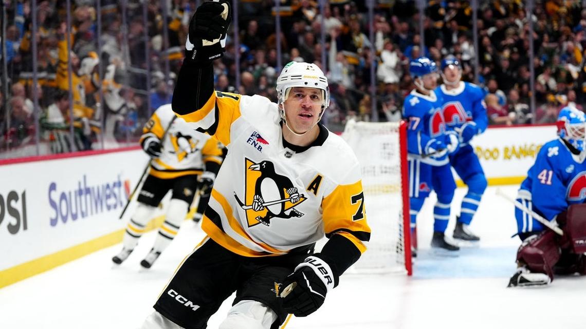 Back from suspension, Evgeni Malkin guides Penguins past Avs