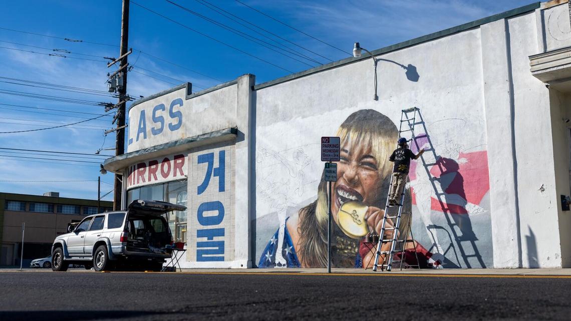 Alysa Liu inspires mural that's 'a little rough around the edges, but beautiful at the same time' 