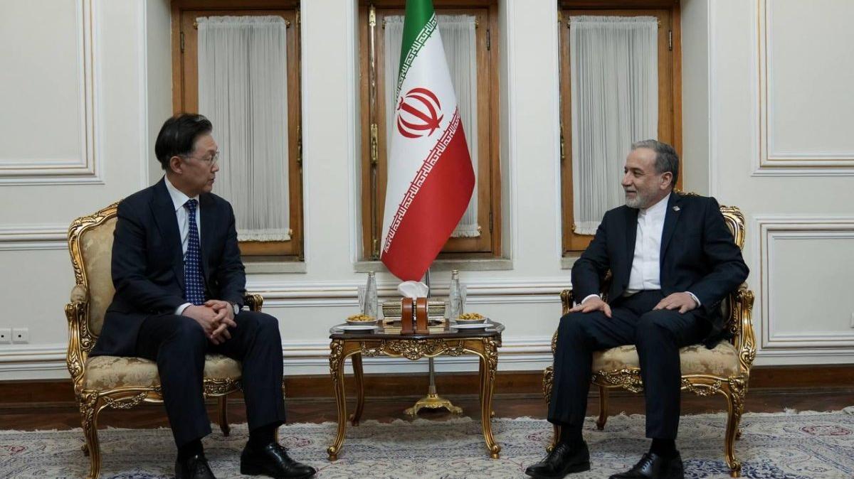 This photo, released by Iran's foreign ministry on Thursday, shows South Korea's special envoy, Chung Byung-ha (L), meeting with Iranian Foreign Minister Abbas Araghchi in Tehran. Photo Courtesy of Ministry of Foreign Affairs of the Islamic Republic of Iran