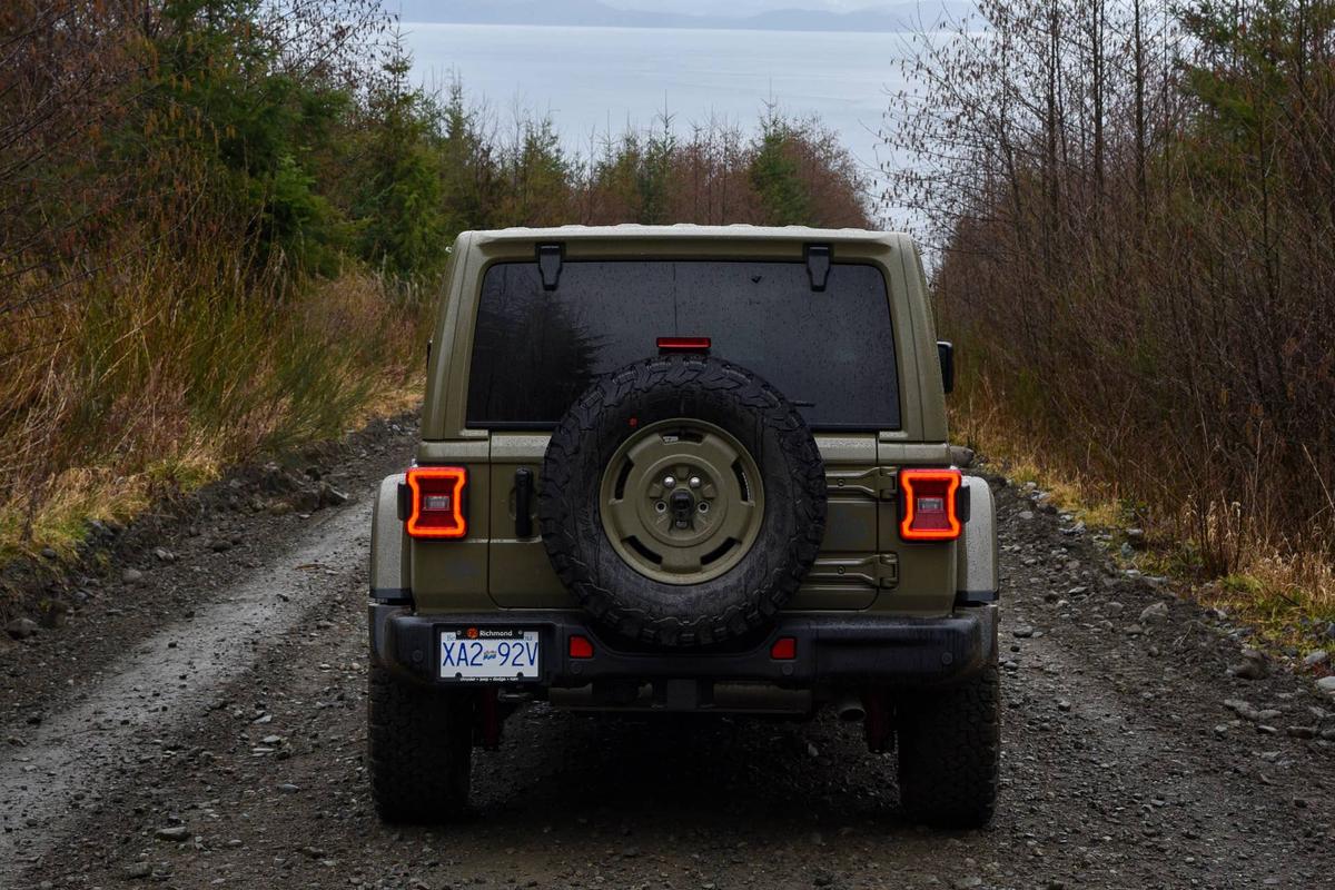  2025 Jeep Wrangler 4xe Willys '41 edition
