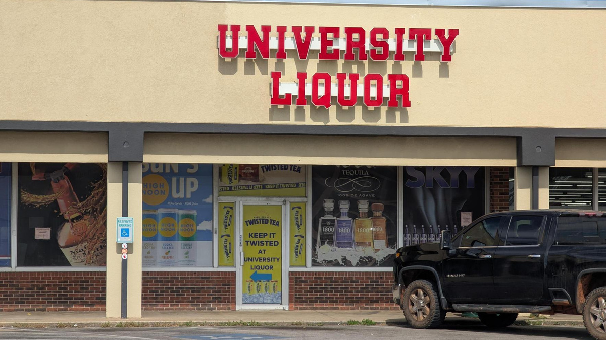 Norman liquor store owner sentenced in child pornography case