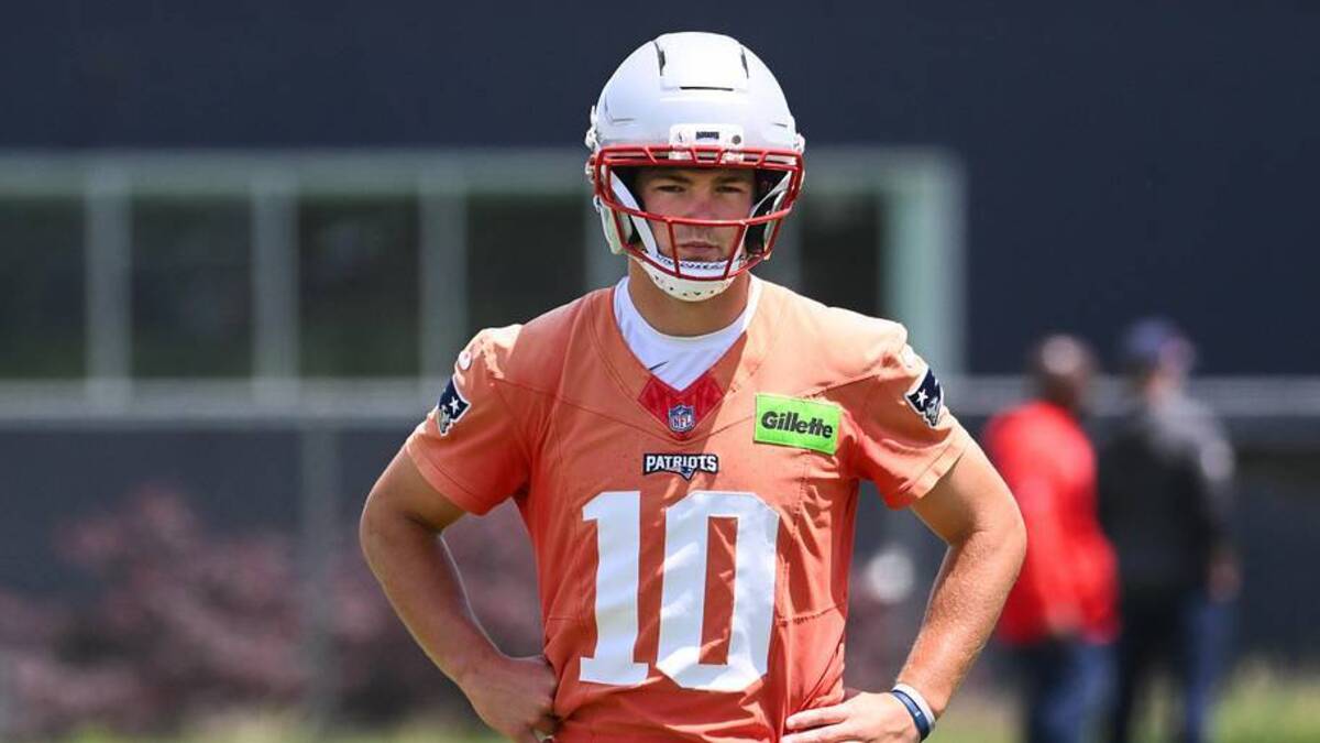  Jun 2, 2026; Foxborough, MA, USA; New England Patriots quarterback Drake Maye (10) looks on during the team's OTA at Gillette Stadium. Mandatory Credit: Eric Canha-Imagn Images | Eric Canha-Imagn Images 