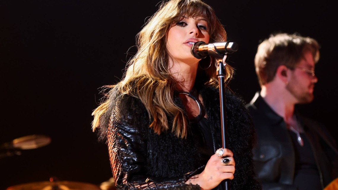 1971 John Denver Hit, Reimagined by Ella Langley, Ranked Among ‘Greatest Country Songs of All Time' 