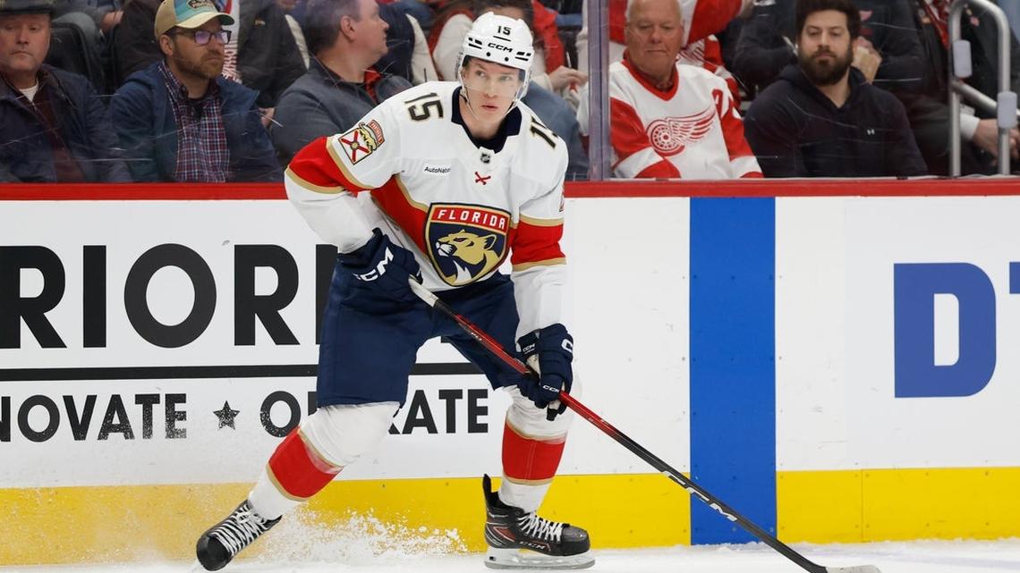 Panthers' Anton Lundell (rib) likely out for rest of season 