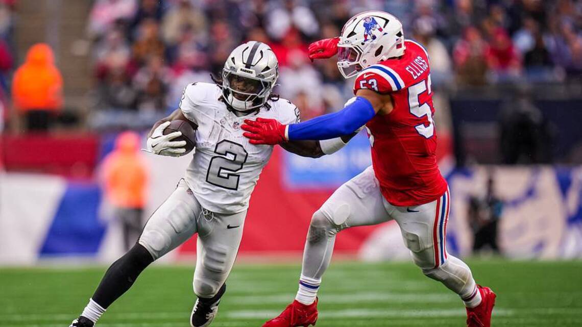 Banged-Up Patriots Defense Answers the Call in Dominant Victory