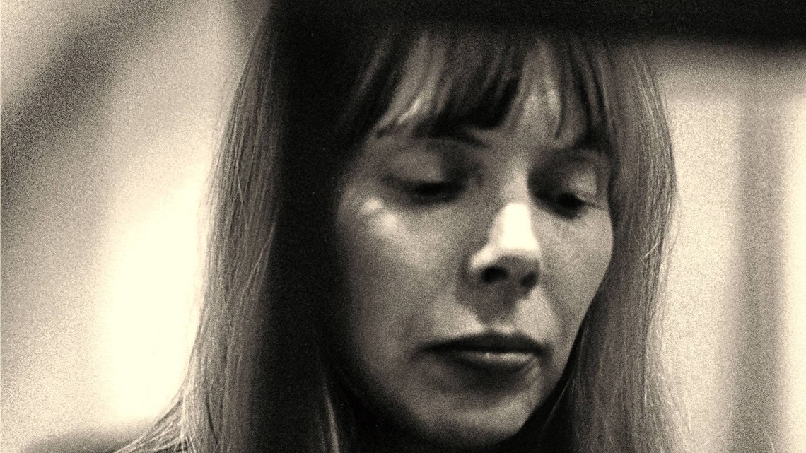 Iconic Singer-Songwriter, Who Paved the Way for Bob Dylan and Joni Mitchell, Vanished Without a Trace 52 Years Ago 
