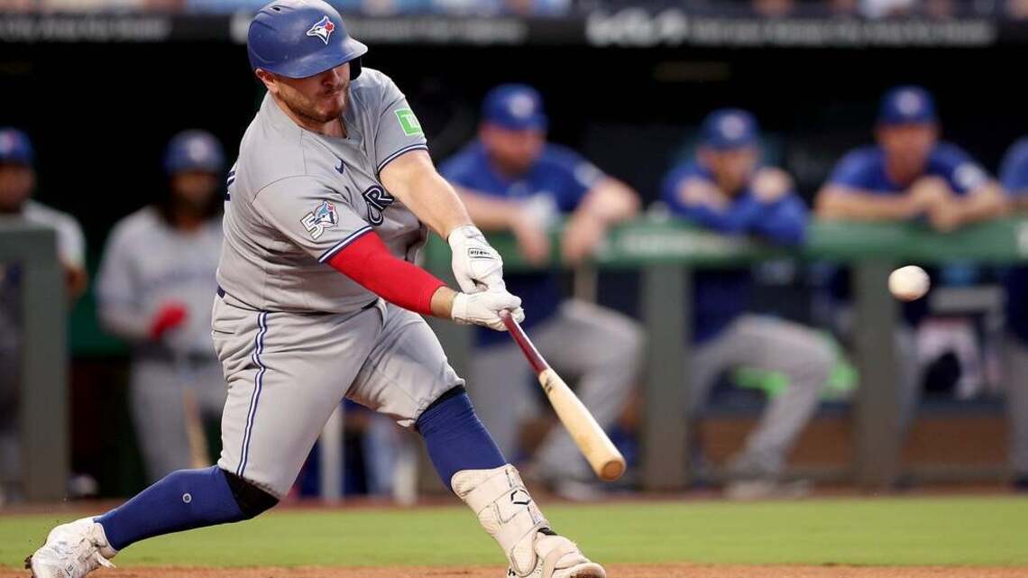 Alejandro Kirk, Ernie Clement spark Blue Jays past Royals