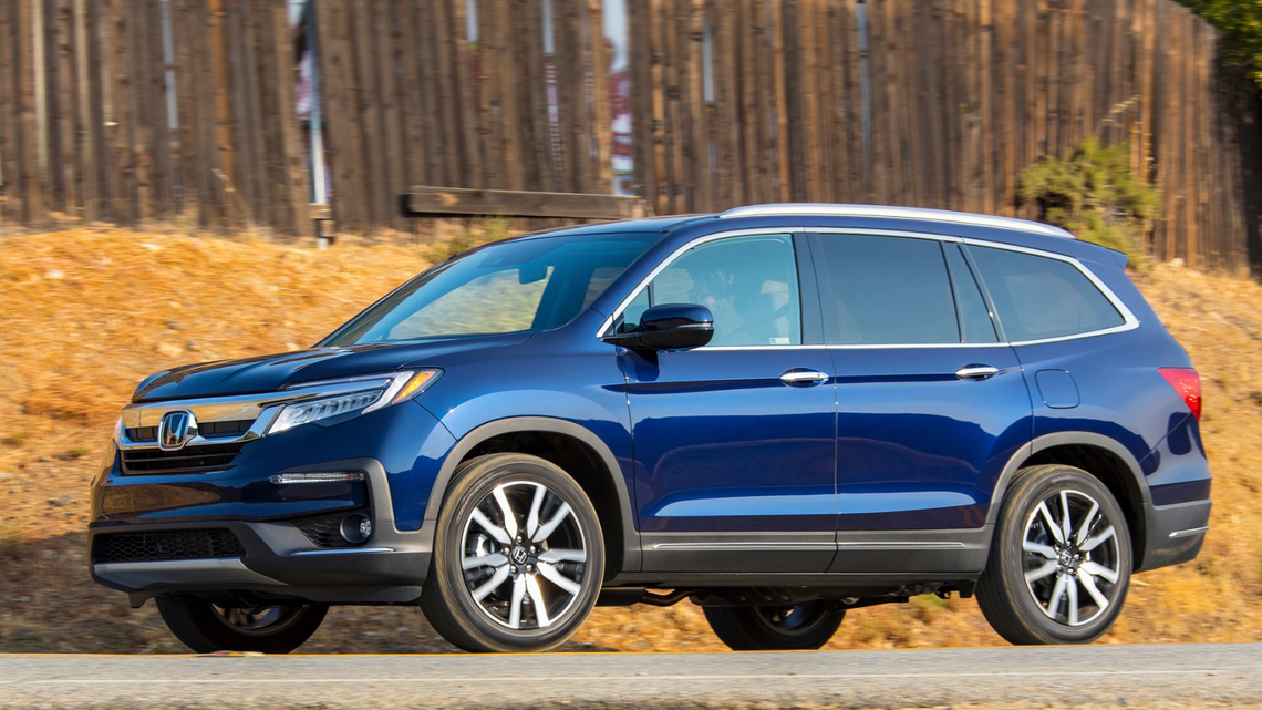 My Friend Drives a 2019 Honda Pilot and Doesn't Want a Big 3-Row SUV Anymore. This is What I Recommended 