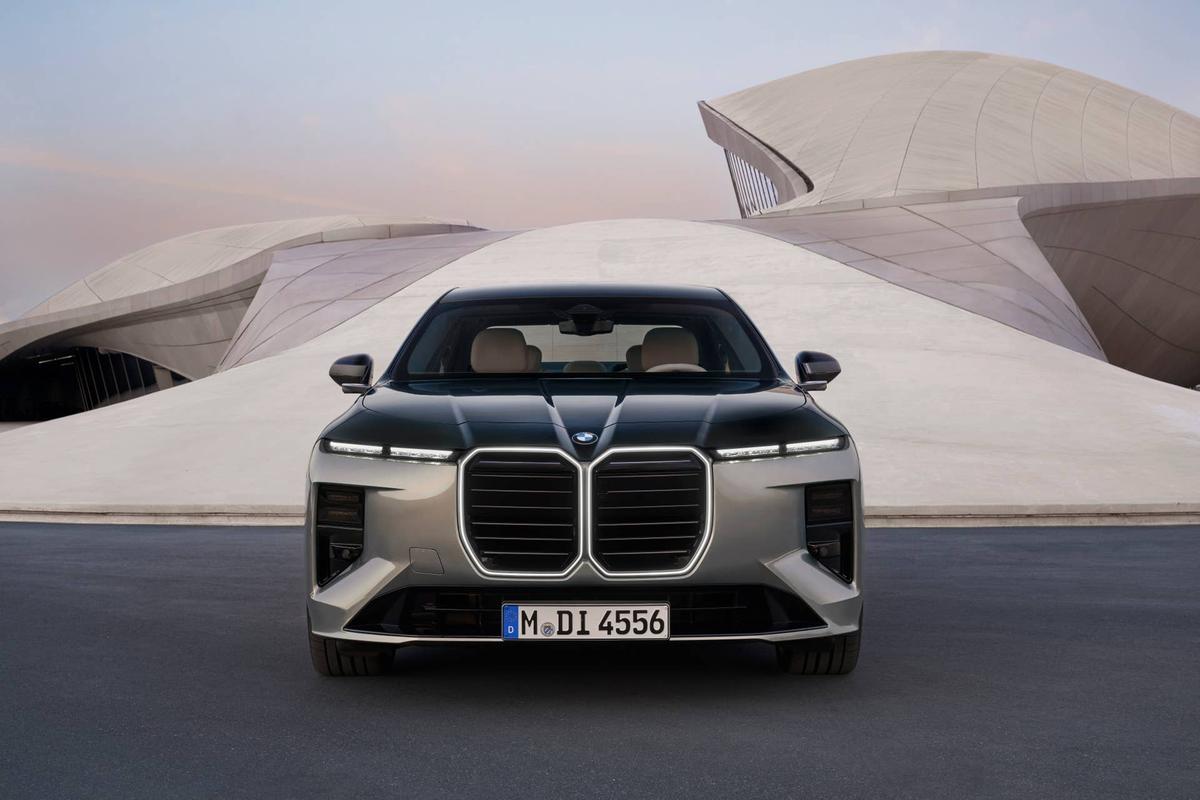  BMW 740i xDrive