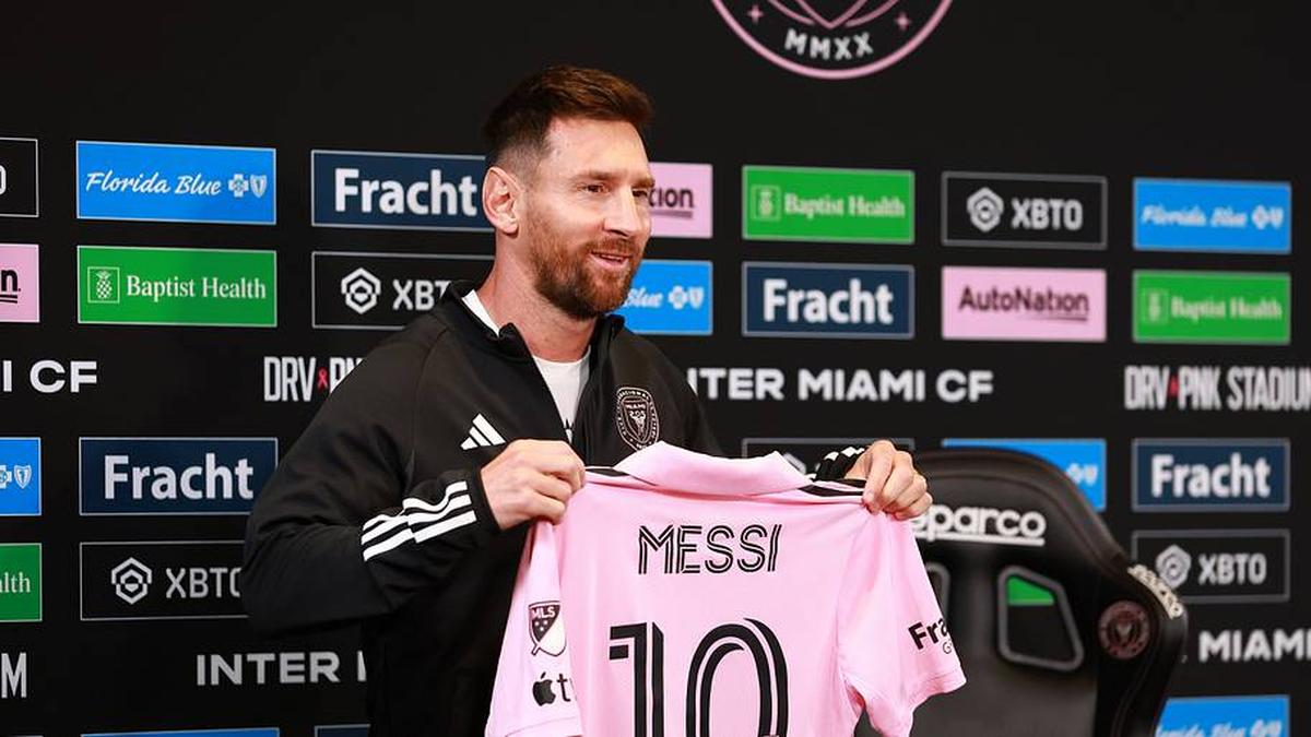  Messi has a long history with the No. 10 jersey. | Megan Briggs/Getty Images 