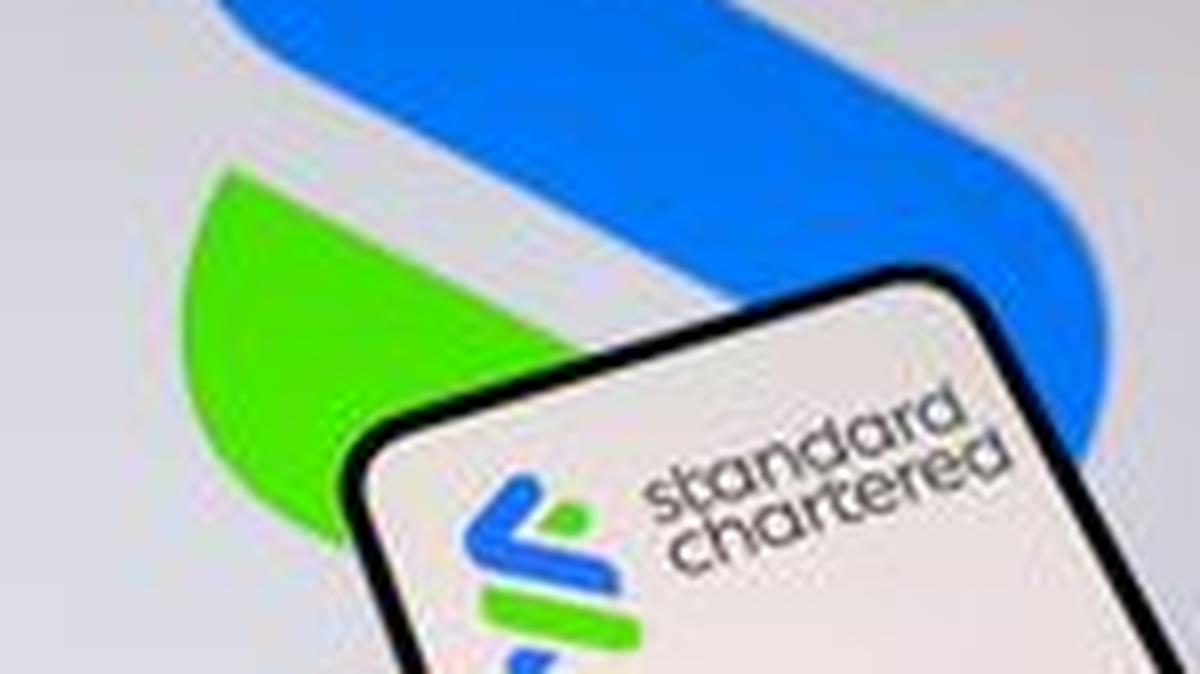 Standard Chartered logo is seen in this illustration taken January 7, 2026. REUTERS/Dado Ruvic/Illustration