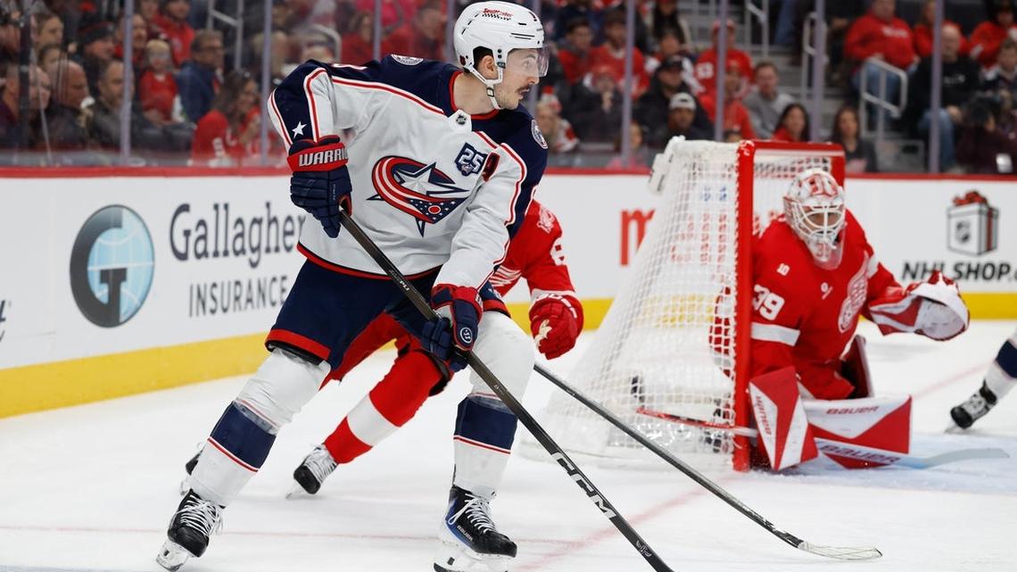 Slumping Jackets, Wings meet with playoff spot within reach 