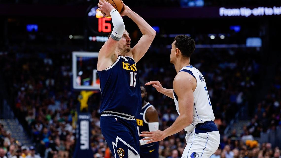 Jamal Murray explodes for 53 as Nuggets hold off Mavericks 