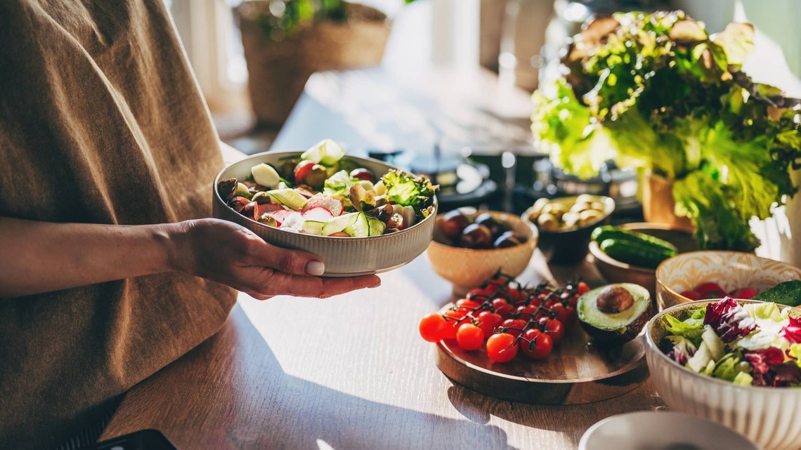 An Oncology Dietitian Calls This the 'Forgotten Nutrient' for Cancer Prevention (Hint: It's Not Fiber) 