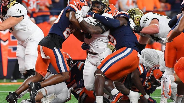 Syracuse, Wake Forest to kick off '27 season in Toronto 