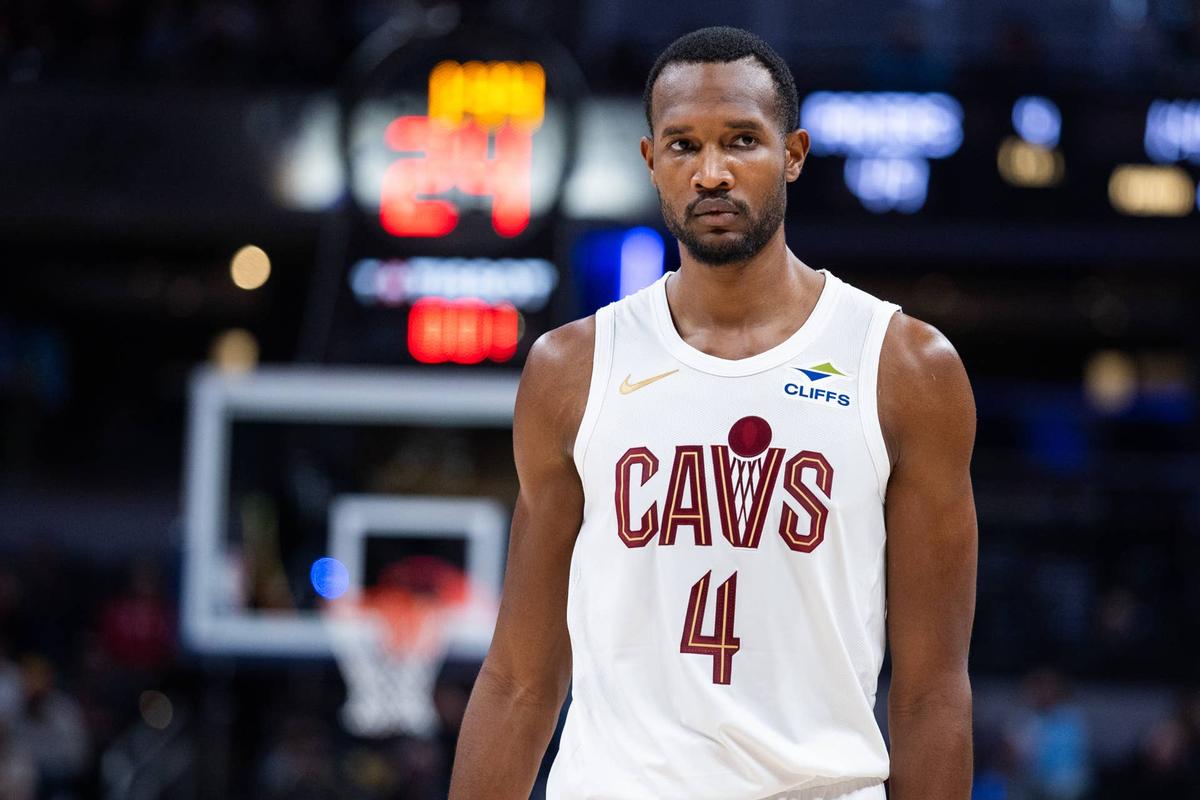  Evan Mobley offers dependable defensive production and secure minutes for managers targeting balanced fantasy roster construction. Trevor Ruszkowski-Imagn Images