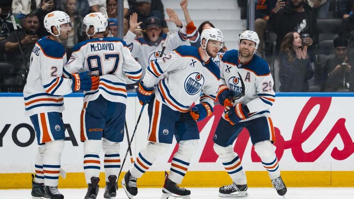 NHL roundup: Connor McDavid's 5 points help Oilers outgun Canucks 9-7 