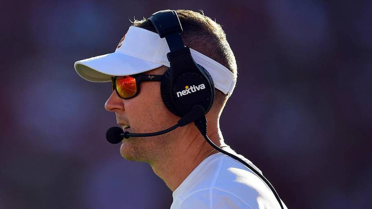  Aug 26, 2023; Los Angeles, California, USA; Southern California Trojans head coach Lincoln Riley watches game action against the San Jose State Spartans during the first half at Los Angeles Memorial Coliseum. Mandatory Credit: Gary A. Vasquez-Imagn Images | Gary A. Vasquez-Imagn Images 