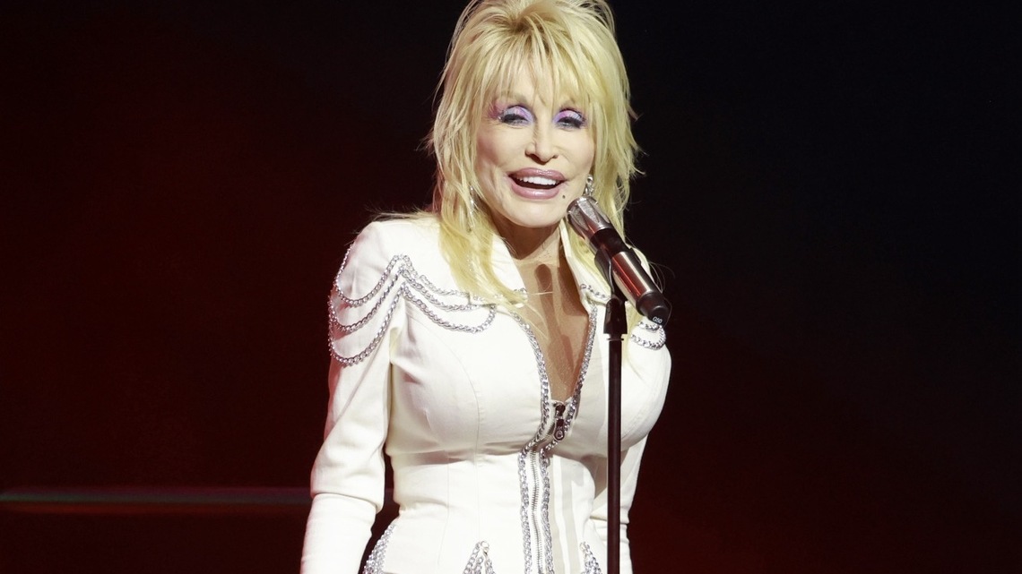 Dolly Parton Made Surprise Appearance at Ribbon-Cutting 2 Months Before Death 