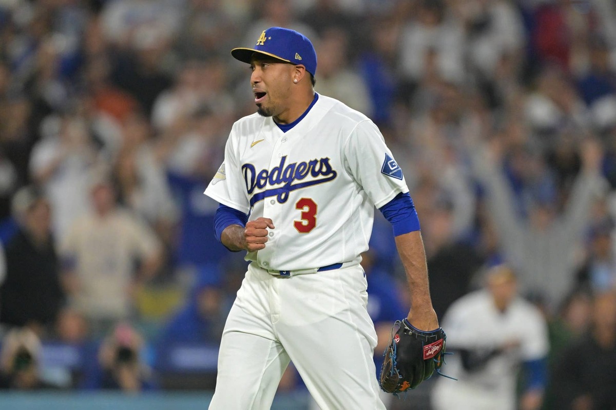  Los Angeles Dodgers pitcher Edwin Díaz (3) Jayne Kamin-Oncea-Imagn Images