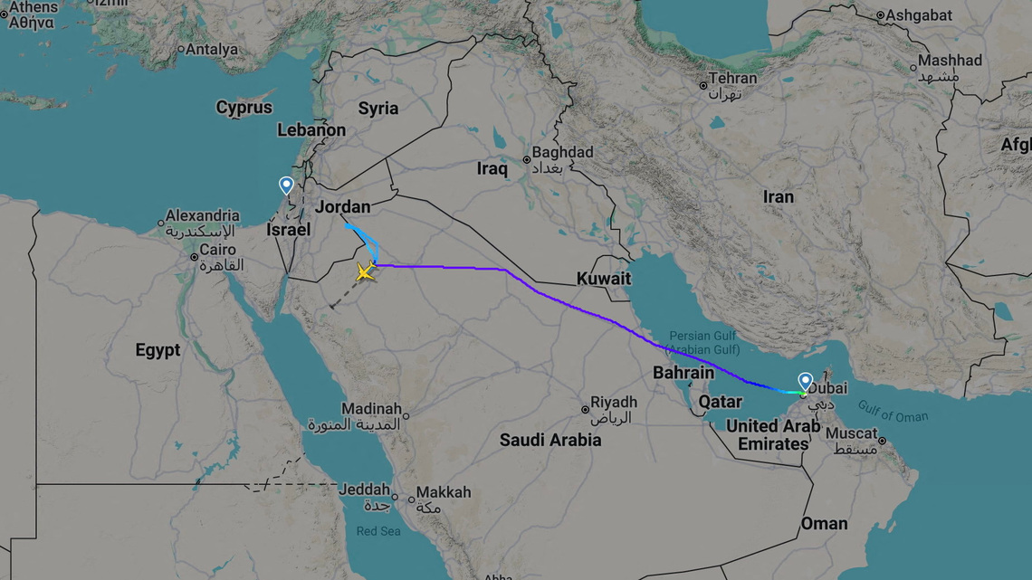 Passengers foil bid to crash Dubai-Tel Aviv flight, Israel says, after co-pilot stabs pilot 