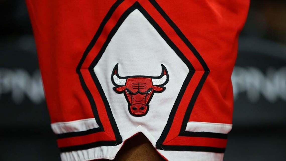 Stacey King, former Bulls player and broadcaster, dies at 59 