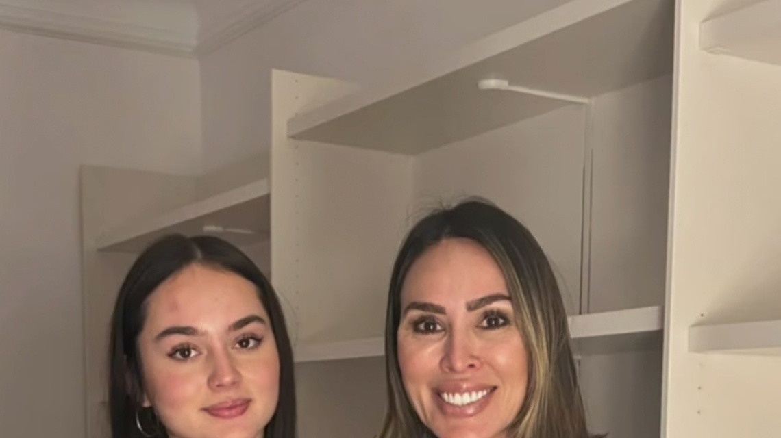 ‘RHOC' Alum Kelly Dodd Says Her Daughter Jolie, 20, Has Become 'Woke' 