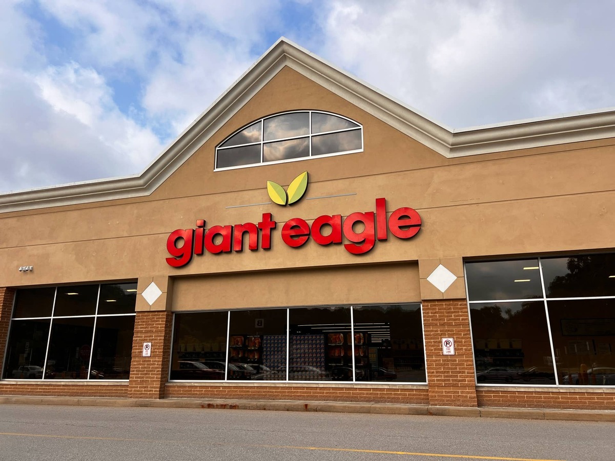  Giant Eagle closes store locations in Lancaster and Columbus, Ohio. 