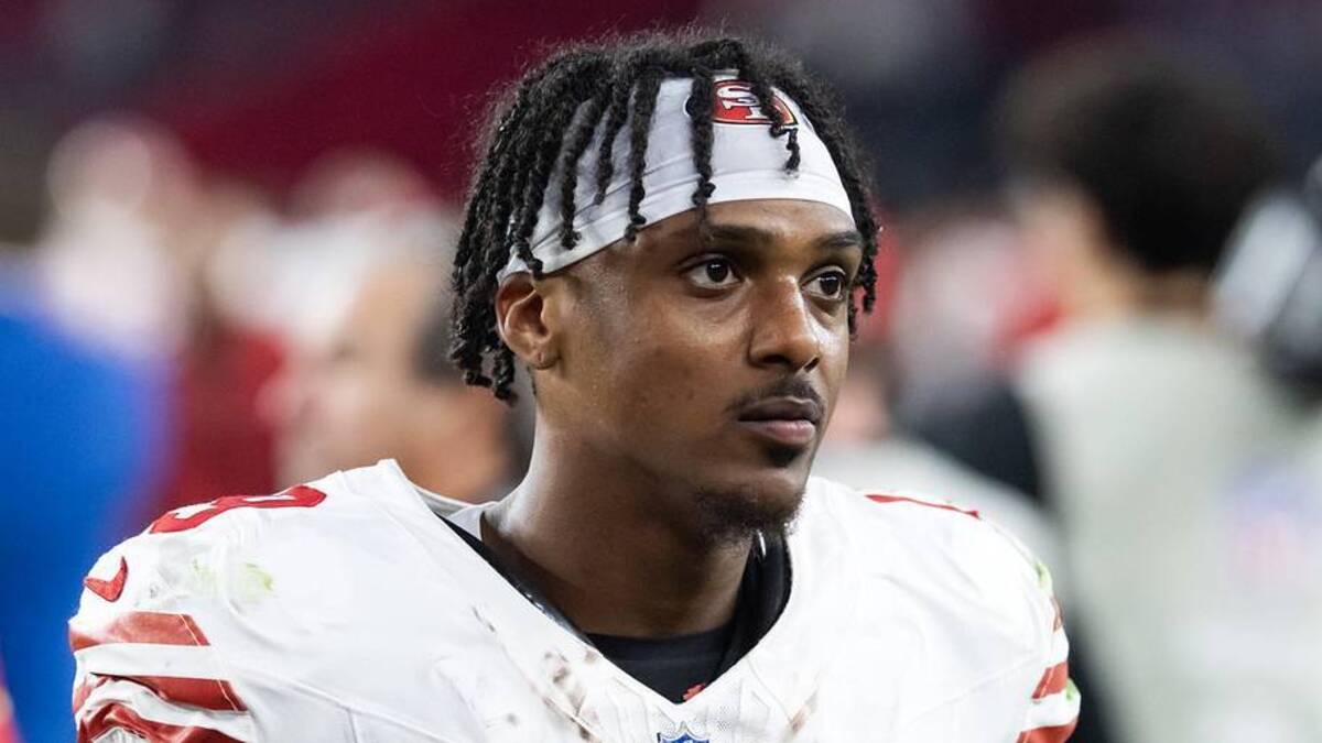  Jan 5, 2025; Glendale, Arizona, USA; San Francisco 49ers wide receiver Jacob Cowing (19) against the Arizona Cardinals at State Farm Stadium. Mandatory Credit: Mark J. Rebilas-Imagn Images | Mark J. Rebilas-Imagn Images 