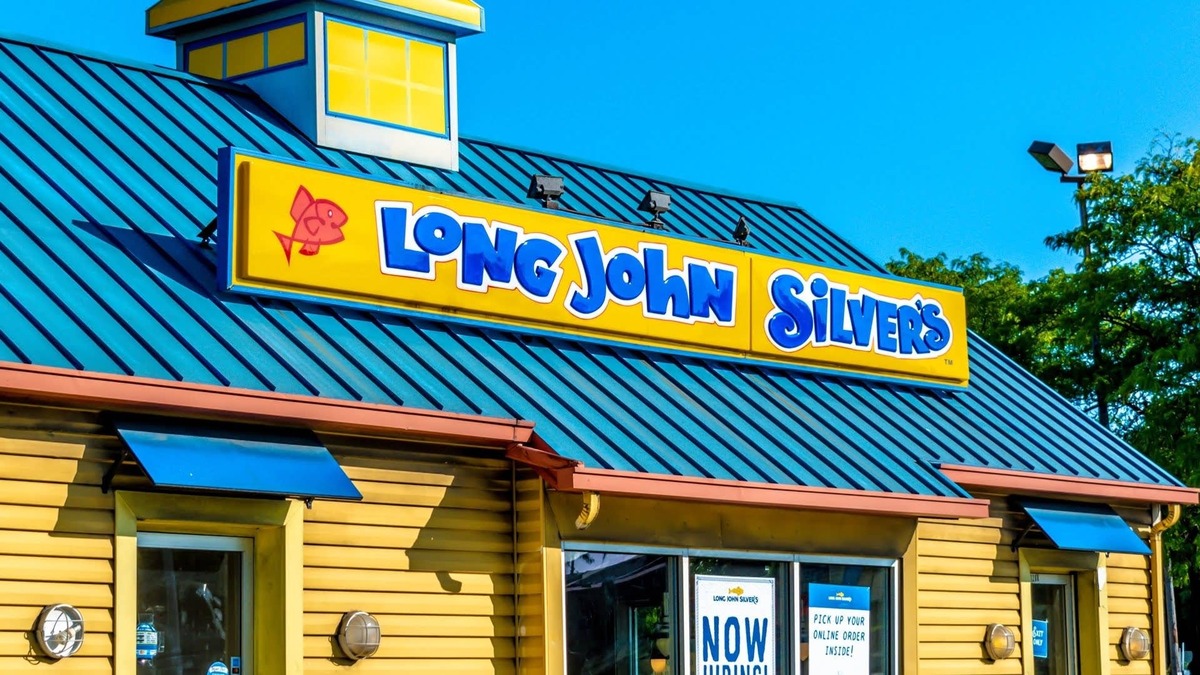  Long John Silver's has refreshed some of its restaurants. Shutterstock