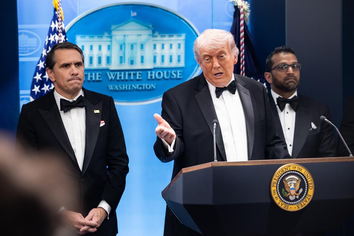  President Donald Trump speaks alongside acting Attorney General Todd Blanche and FBI Director Kash Patel during a briefing at the White House shortly after a shooting at the White House Correspondents’ Dinner at the Washington Hilton in Washington, D.C. on April 25, 2026. (Francis Chung/POLITICO via AP Images) 