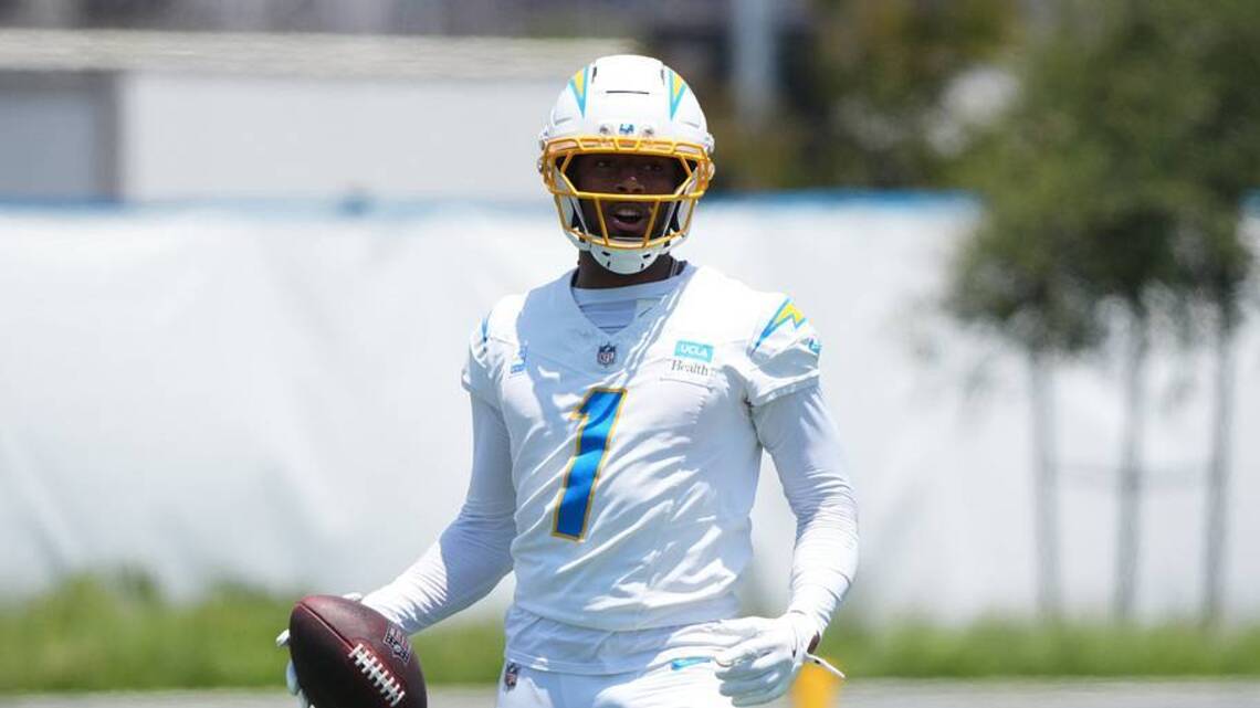 4 Chargers Veterans Who Could Lose Their Jobs in Preseason