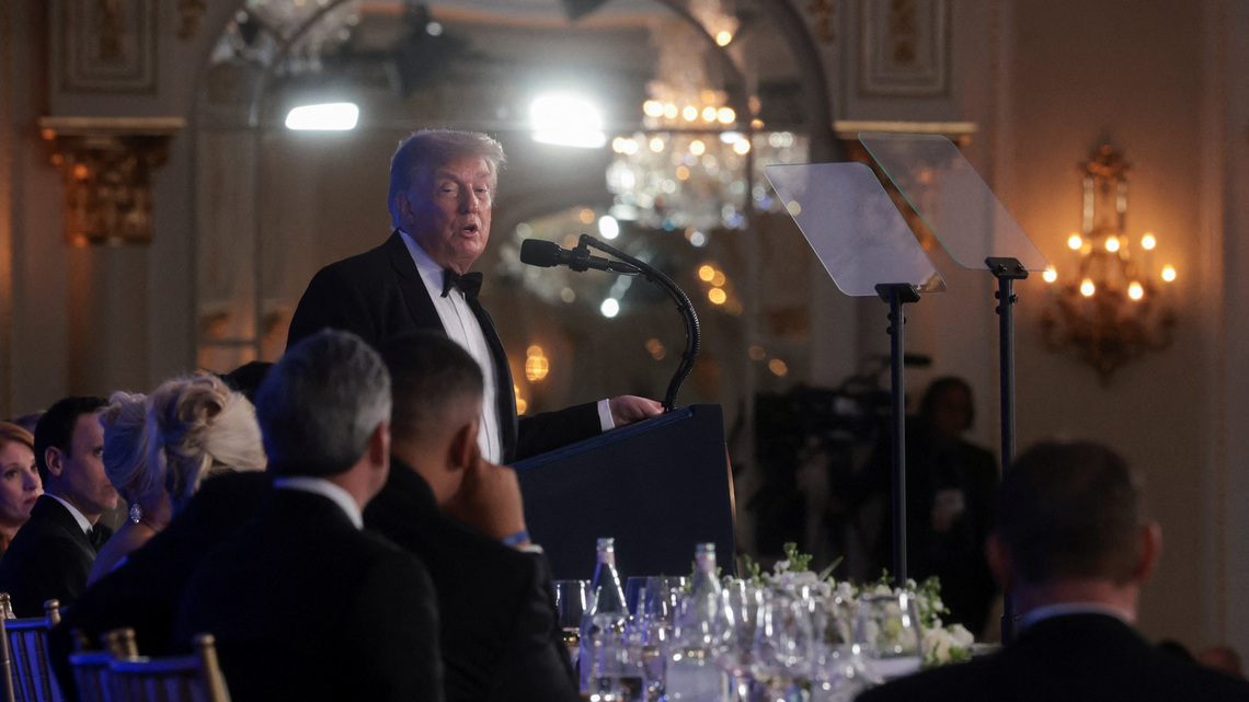 Trump mixes jokes with barbs at press freedom dinner