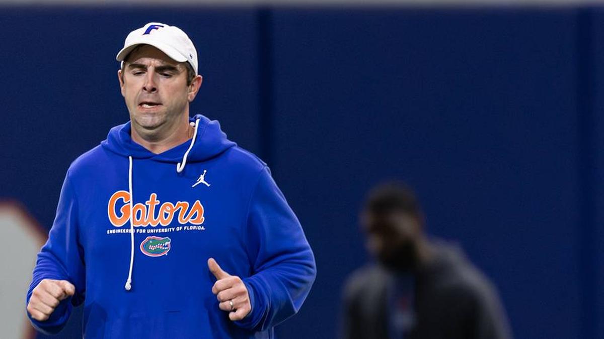  Florida Gators tight ends coach Evan McKissack. | Kyle Lander / Florida Gators on SI 
