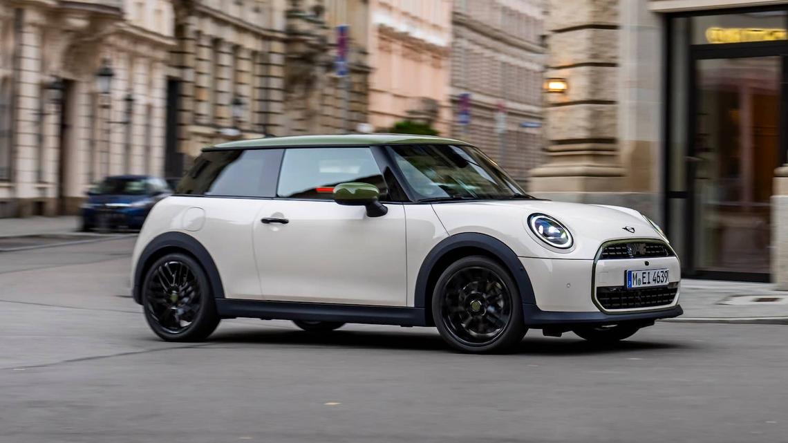Mini's Stylish Paul Smith Edition Arrives In America With A Pricey Catch 