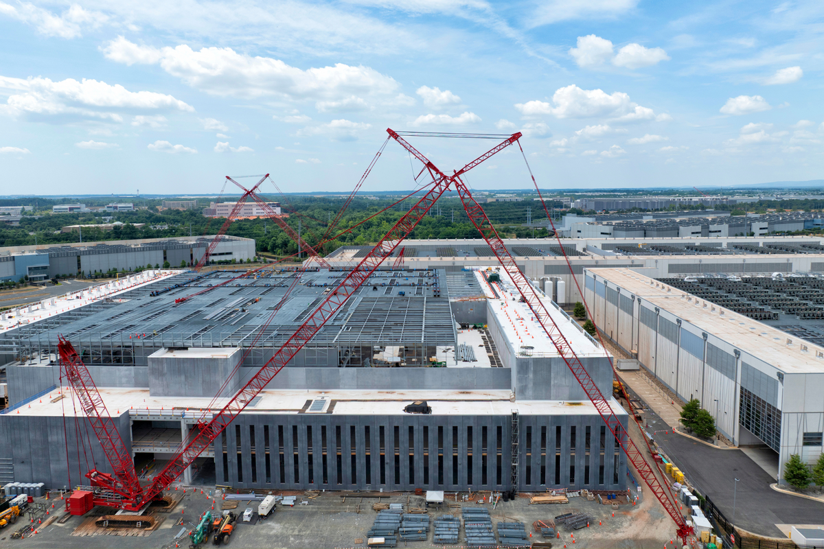  A data center under construction inside “Data Center Alley” in Ashburn. Northern Virginia is the largest data center market in the world. 