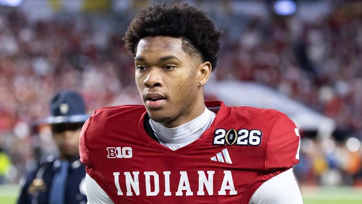  Jan 19, 2026; Miami Gardens, FL, USA; Indiana Hoosiers wide receiver E.J. Williams Jr. (7) against the Miami Hurricanes in the College Football Playoff National Championship game at Hard Rock Stadium. Mandatory Credit: Mark J. Rebilas-Imagn Images | Mark J. Rebilas-Imagn Images 