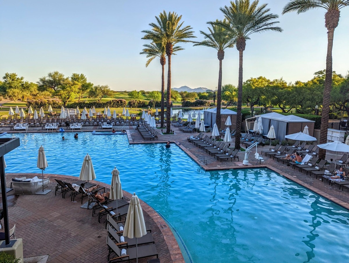  Enjoy sunset at the Fairmont Scottsdale Princess, one of Arizona’s best resorts for couples. Photo credit: Cindy Richards 