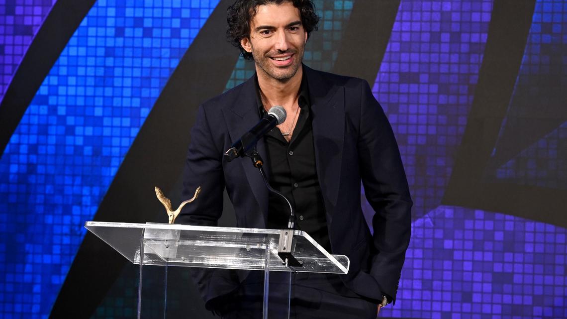 Lesen Sie Justin Baldonis Textnachrichten inmitten des Dramas um „It Ends ...