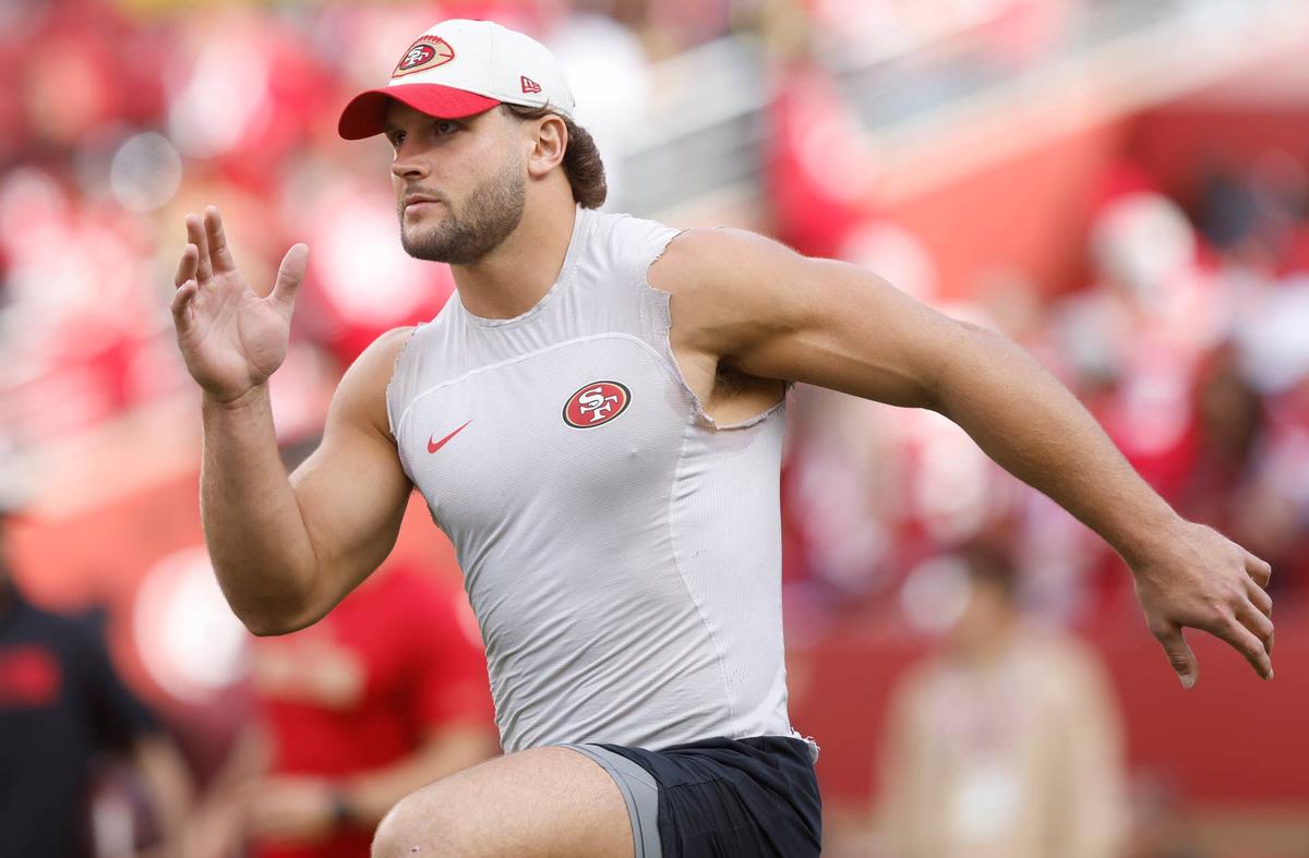 SANTA CLARA, CALIFORNIA - OCTOBER 27: Nick Bosa #97 of the San Francisco 49ers warms up prior to a game against the Dallas Cowboys at Levi's Stadium on October 27, 2024 in Santa Clara, California. (Photo by Lachlan Cunningham/Getty Images) 