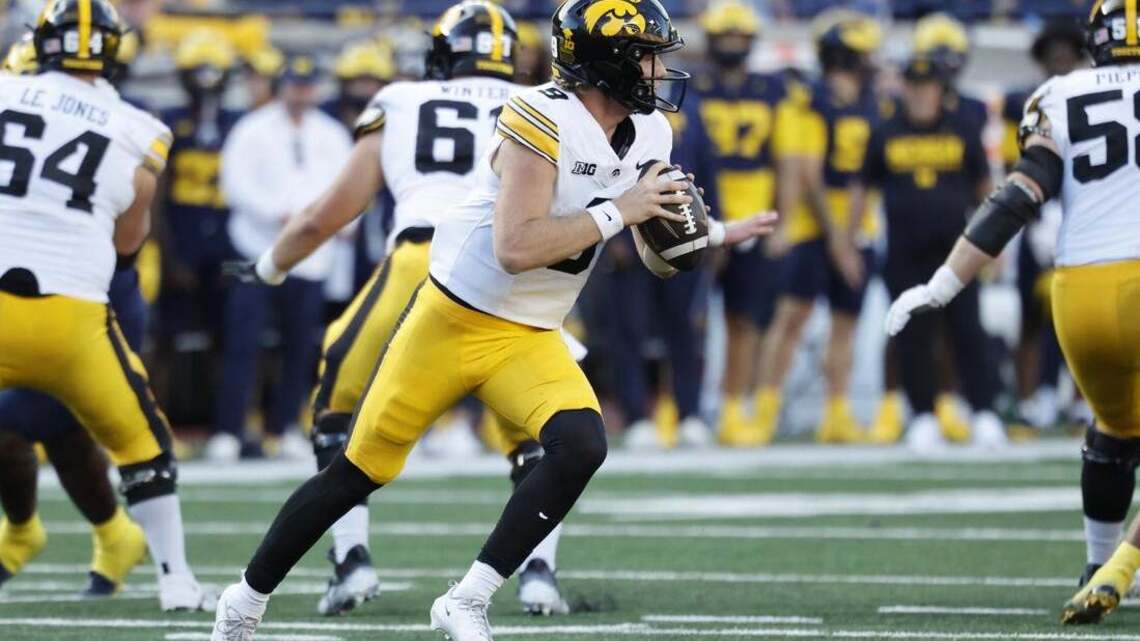Fresh off upset win, No. 14 Iowa plays host to No. 5 Ohio State 
