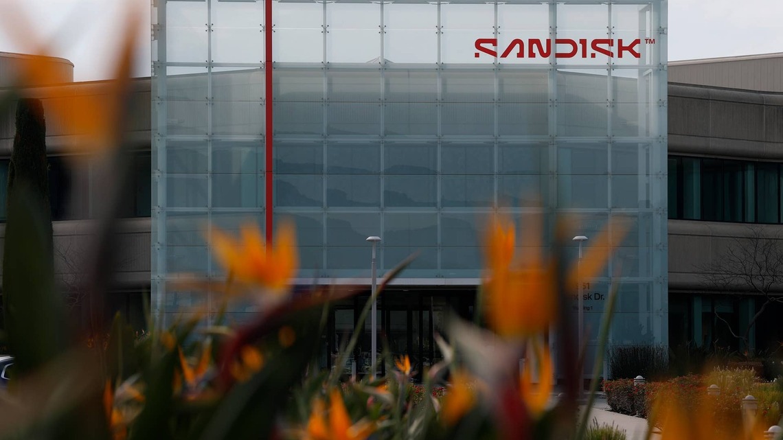 SanDisk CEO unveils long-term growth strategy after 2026 Investor day explosive rally 