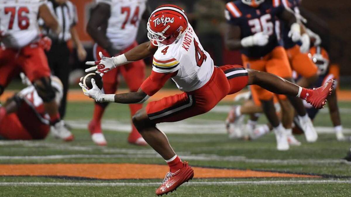  Nov 15, 2025; Champaign, Illinois, USA; Maryland Terrapins wide receiver Shaleak Knotts (4) can't make the catch on a pass during the second half against the Illinois Fighting Illini at Memorial Stadium. Mandatory Credit: Ron Johnson-Imagn Images | Ron Johnson-Imagn Images 